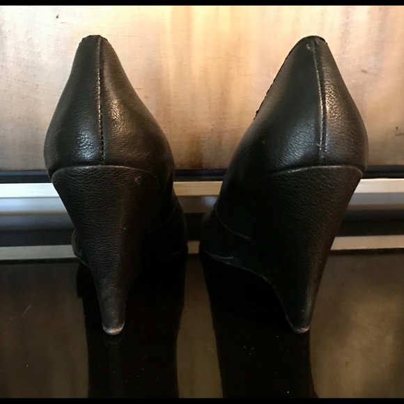 Report Signature Black Leather 4.5” Wedge Heel - Picture 4 of 4